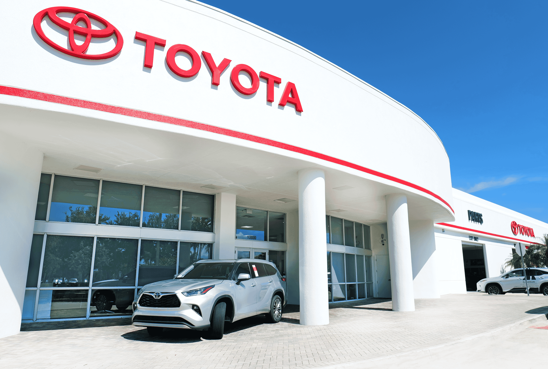 From Blinking Symbols to Warnings: How to Interpret Toyota Dashboard ...