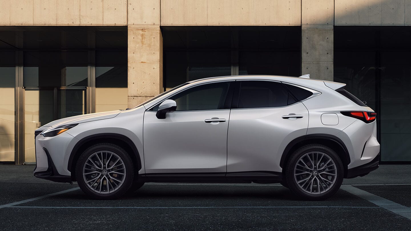 Lease the Lexus NX in Miami | Lexus of West Kendall