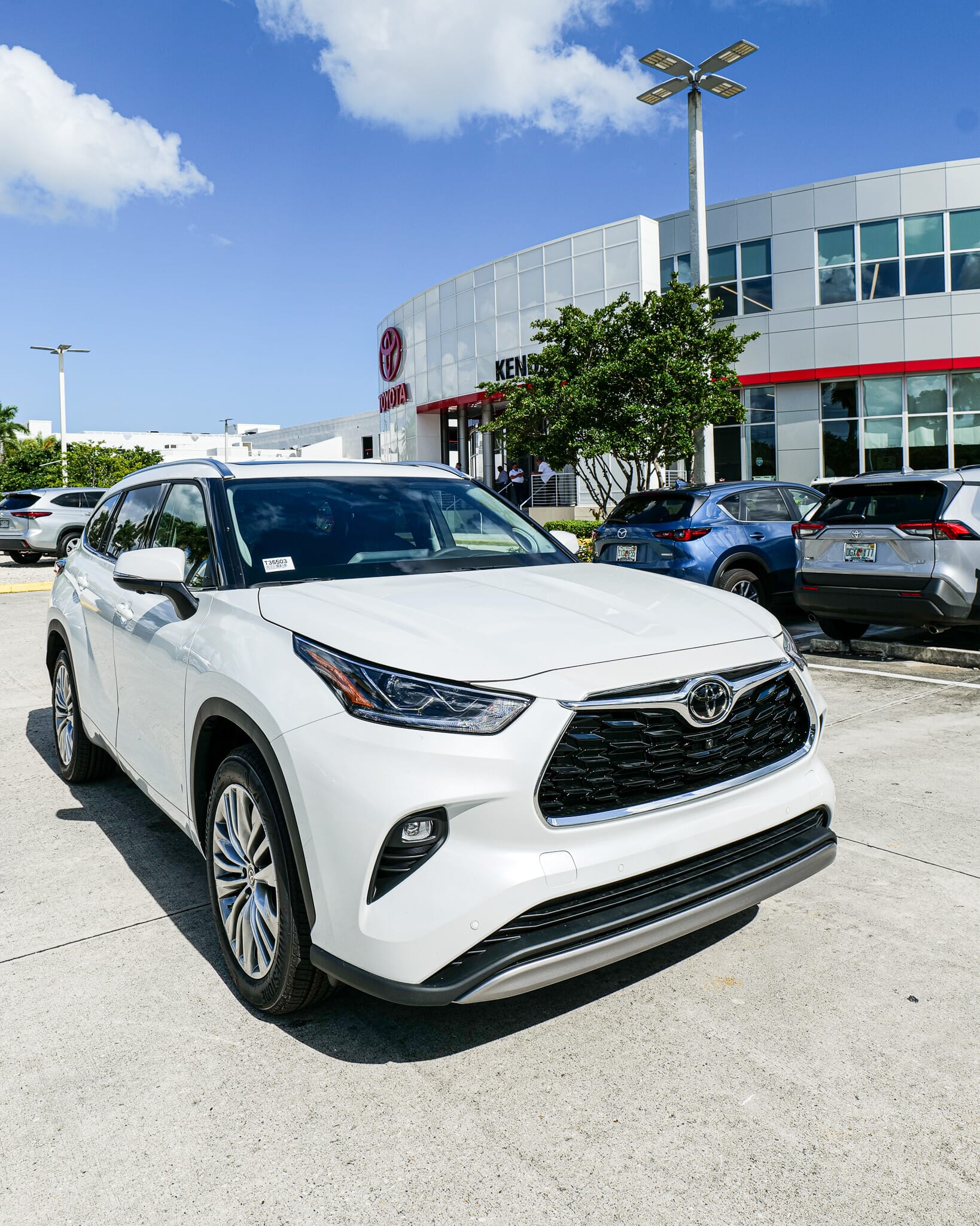 Toyota Highlander Dealer in Miami