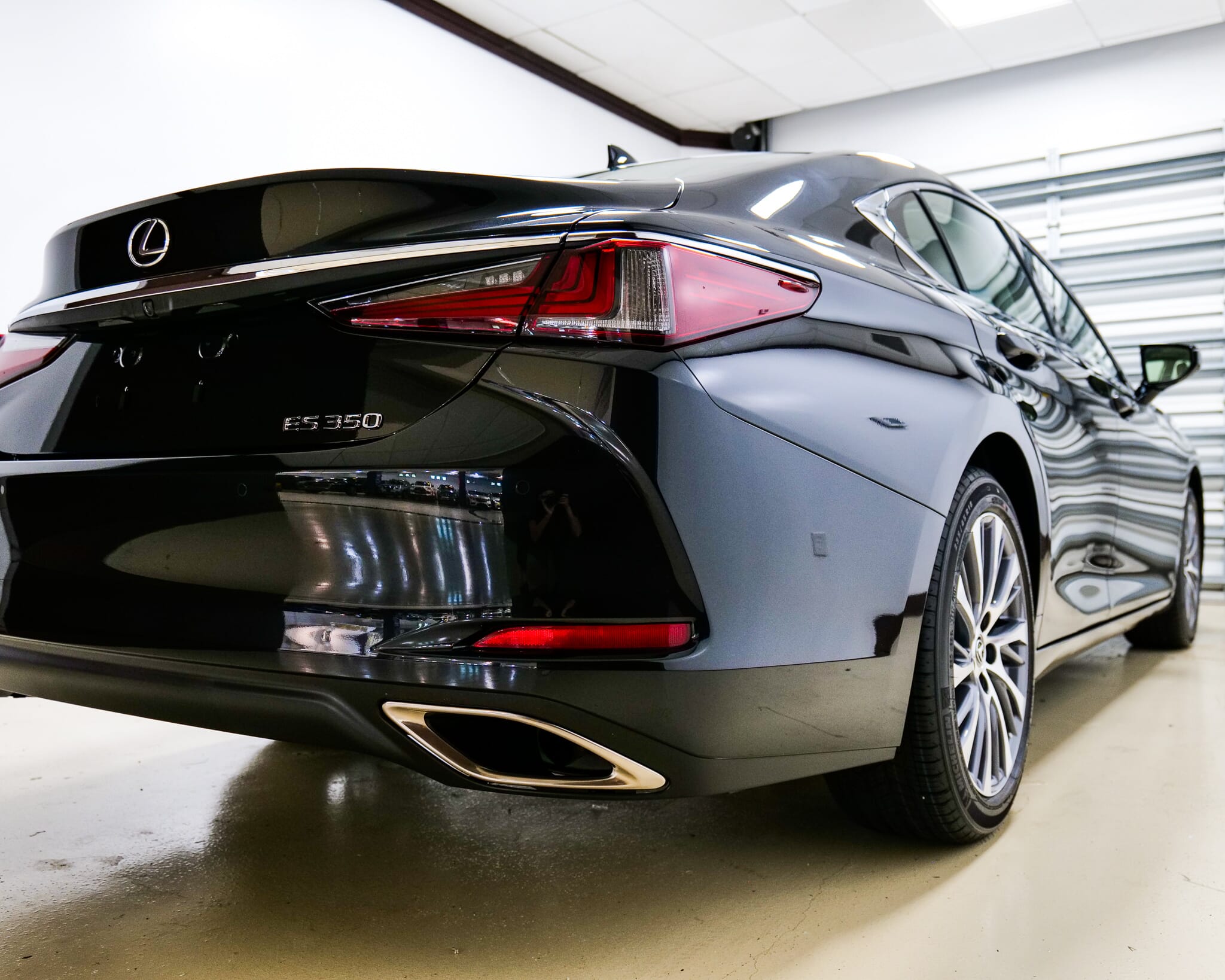Lexus ES Dealers