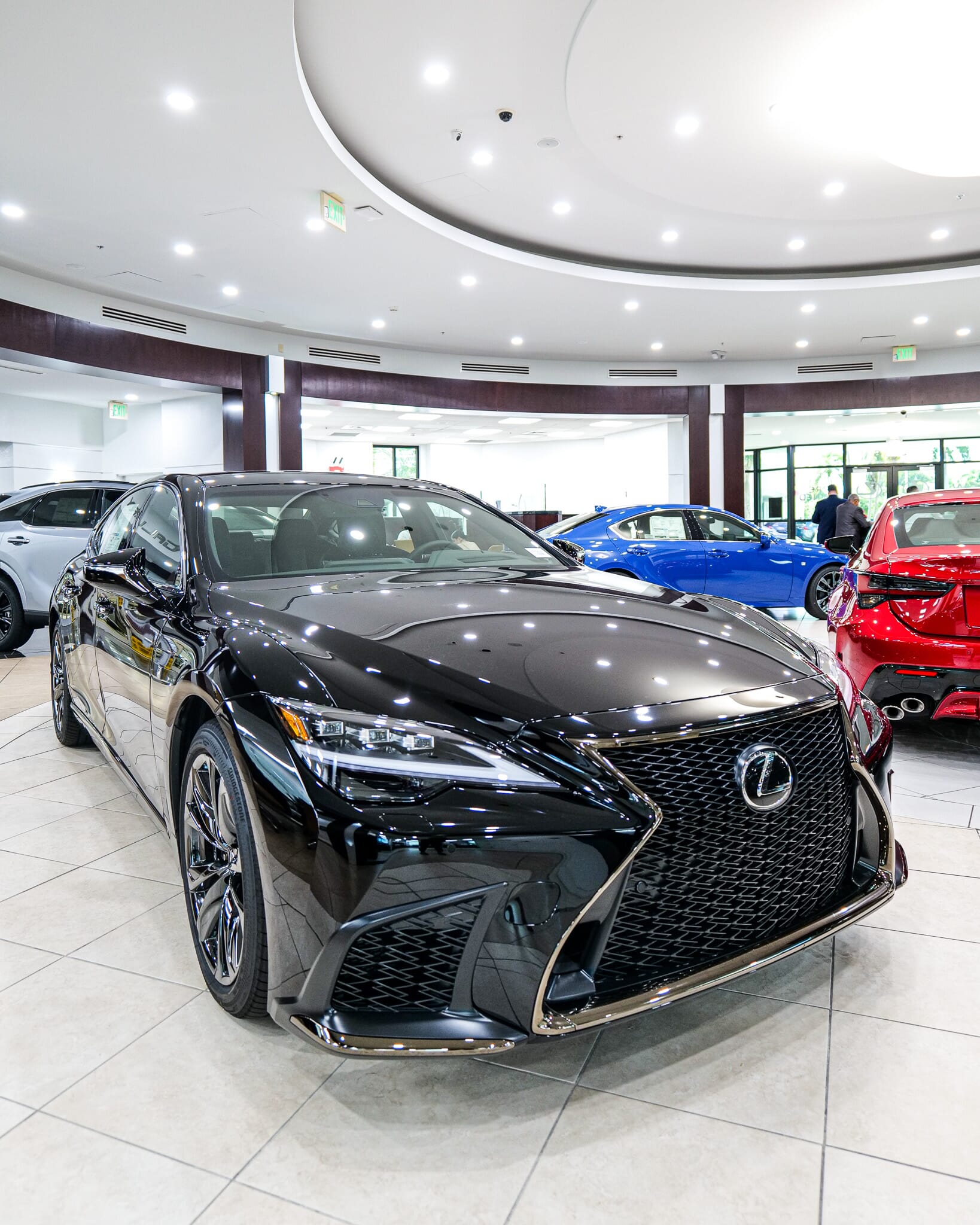 Lexus LS in Miami